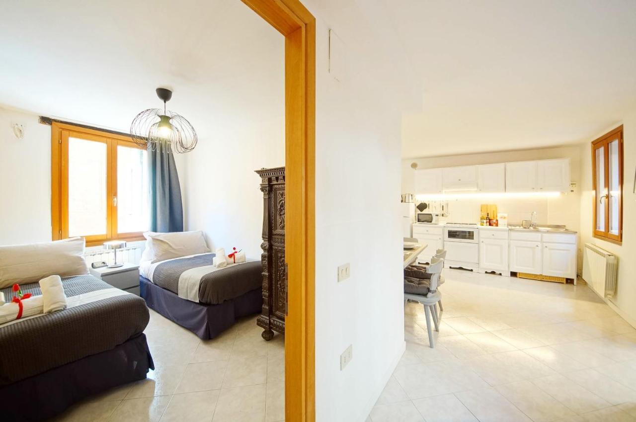 Gondola View Apartment Venezia Esterno foto