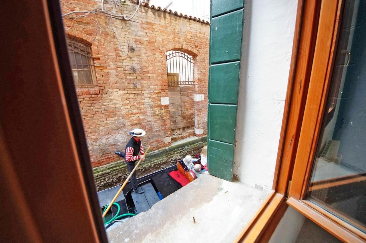 Gondola View Apartment Venezia Esterno foto